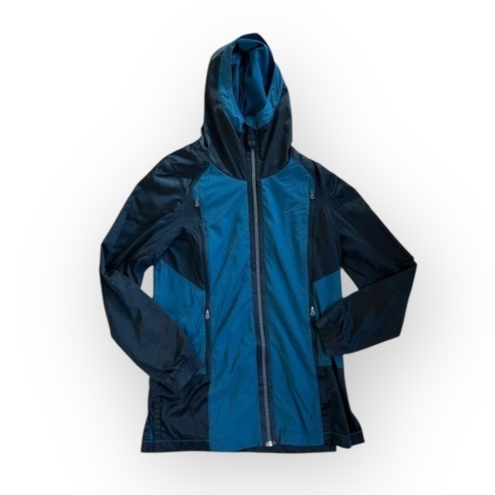 Lululemon Right Round Teal and Black Hooded Jacket